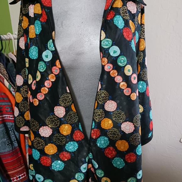 Vintage 1970's 2 piece lounge set pant with cape - Picture 5 of 12